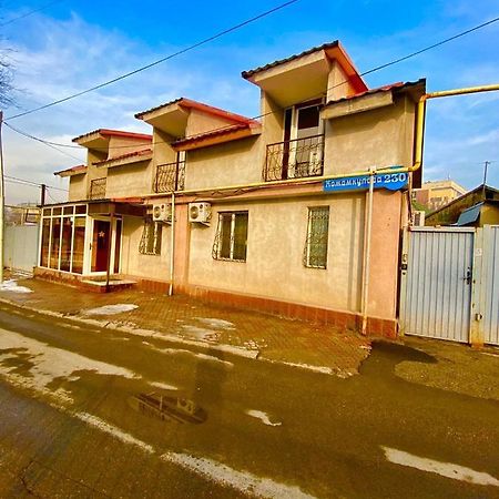 Esentai Hostel Almati Kültér fotó