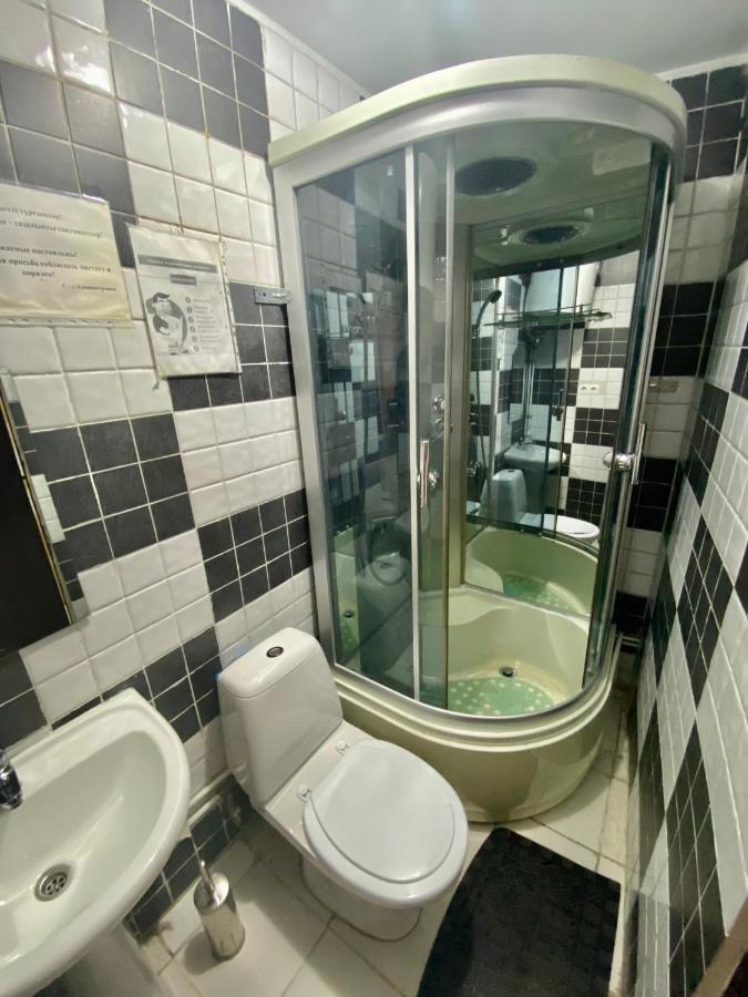 Esentai Hostel Almati Kültér fotó