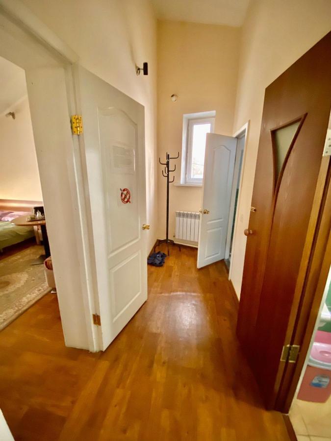 Esentai Hostel Almati Kültér fotó